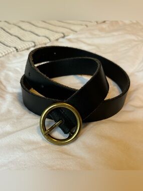 Black Leather Belt with Round Gold Buckle - Women Accessories